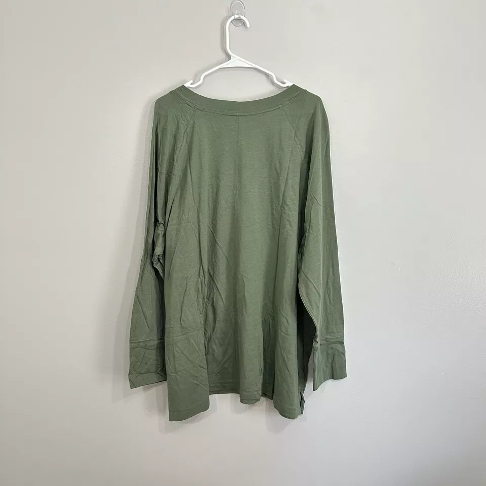 Ava & Viv Women’s Plus Size 4X Olive Top Long Sleeve V-Neck